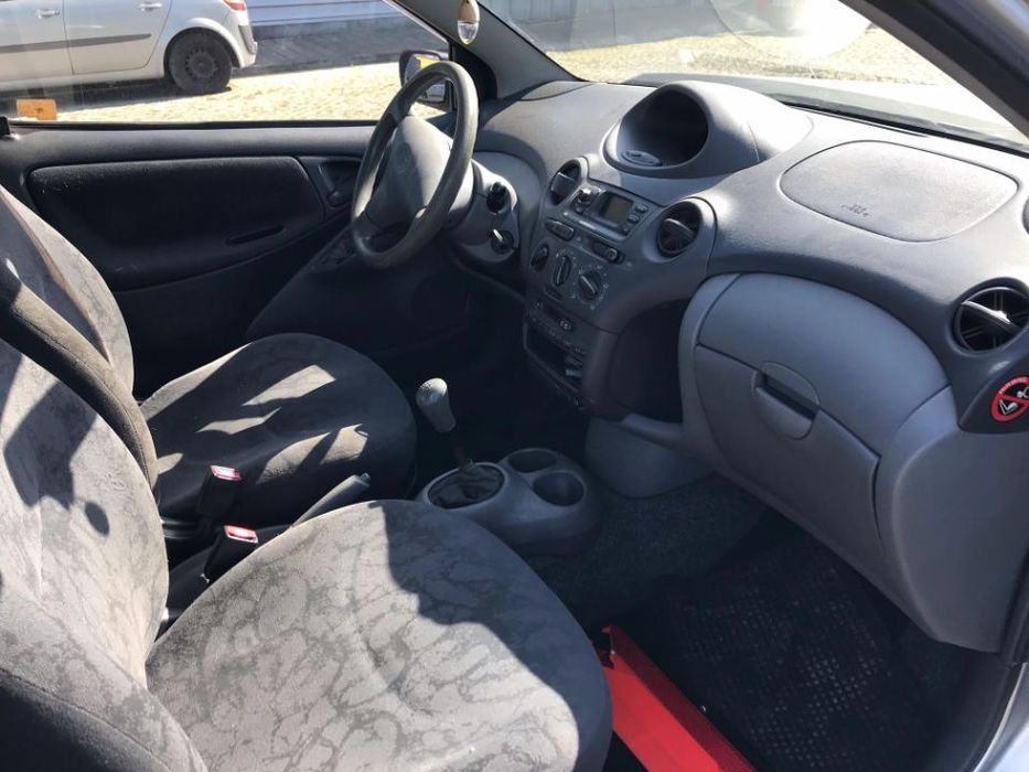 Toyota Yaris 1.0 3P 2001  - Para Peças