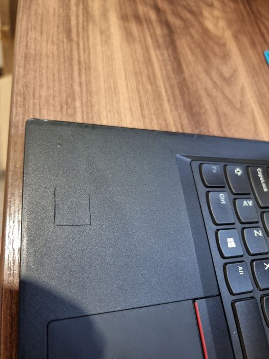 Lenovo ThinkPad E490 i3-8145u / 0gb RAM / 0gb SSD