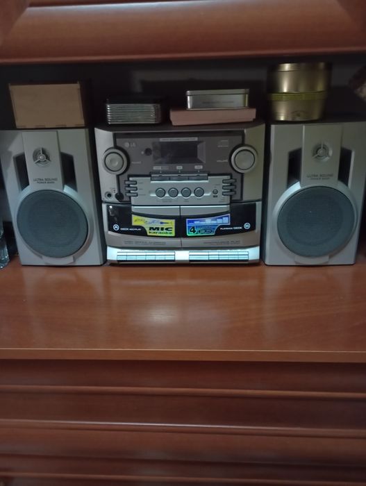 Музичний центр LG-CD 964AX