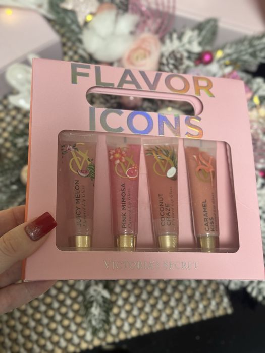 Блиски для губ Вікторія Сікрет ОРИГІНАЛ