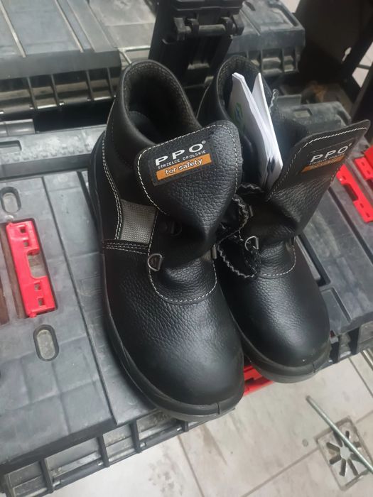 Buty robocze rozmiar 42