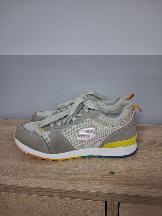 Жіночі кросівки Skechers