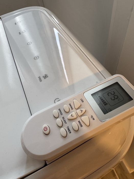 Ar condicionado  portatil 12.000 btu quente e frio equation A018D-12ch