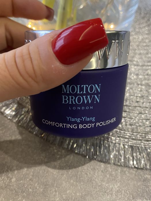 Molton Brown peeling do ciała