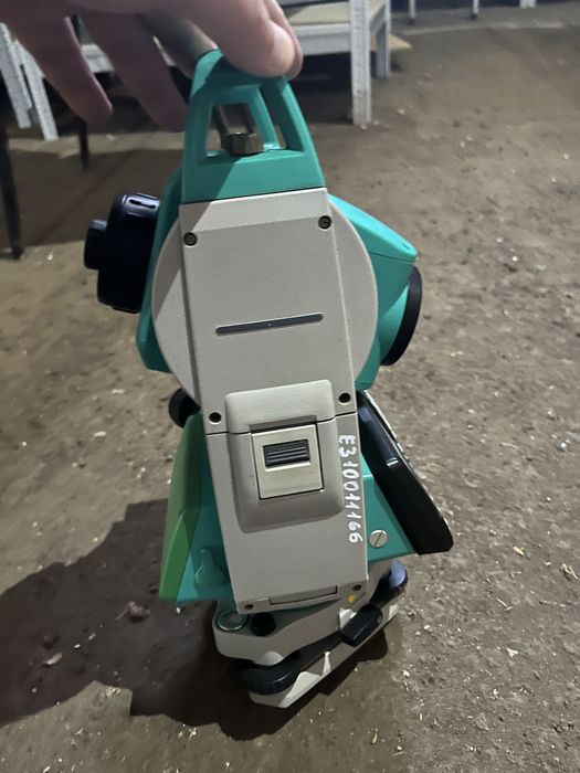 Тахеометр Sokkia 620К