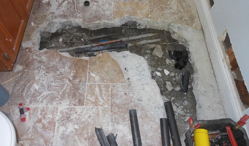 Fugas de água / caça vazamento / Reparo Infiltrações casa de banho