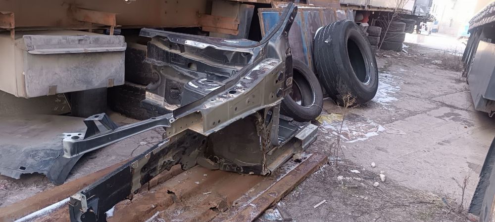 Четверть Nissan ROGUE T33