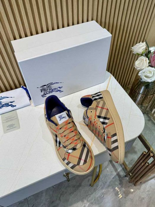Buty, trampki, snikersy, tenisówki, skora od reki 41 r