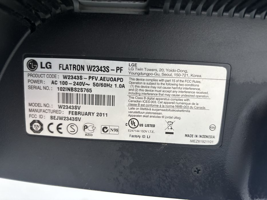 Монітор LG Flatron W2343S-PF