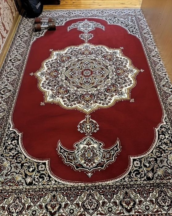 Килим продам розмір 3*2