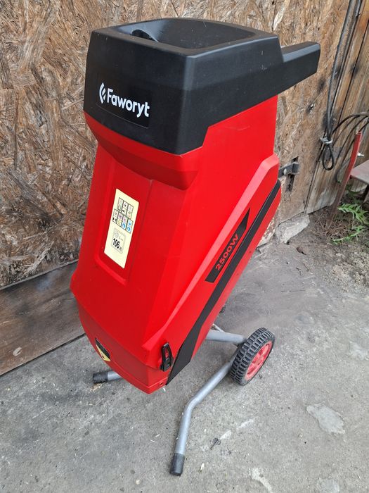 Rozdrabniacz do gałezi faworyt