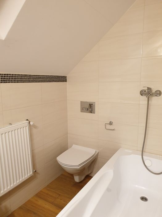 Rajd Wolny Domek Sauna Jacuzzi jezioro Plac zabaw nocleg  termin