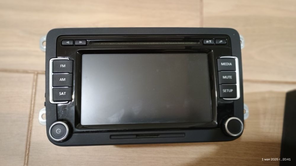 Штатная VW RCD310 (Radio Prem-8) мультимедийная система