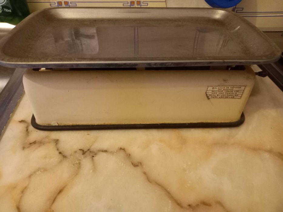 Balança antiga em muito bom estado masa