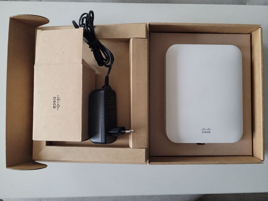 Punkt dostępowy WiFi Cisco Meraki MR18  - AP 802.11n
Cisco Meraki MR1