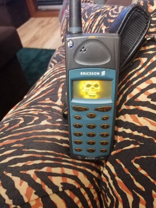 Sprzedam telefon ericsson