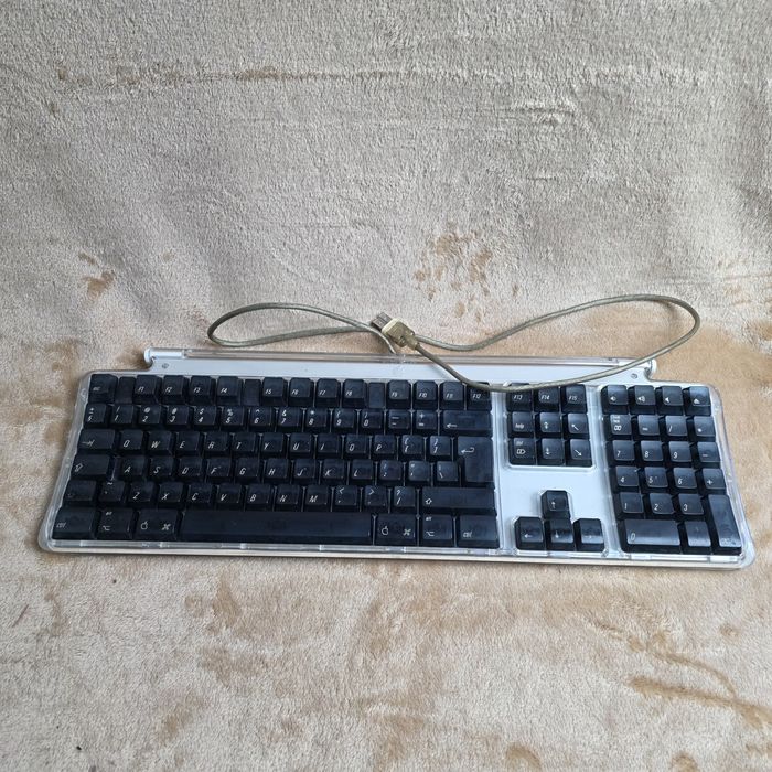 Klawiatura Apple Pro Keyboard M7803 (Czarna / Transparentna) – Vintage / Sprawna