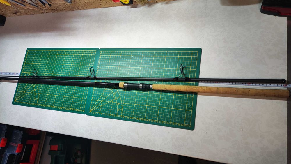 Shimano Tribal TX2 3,05  3lb karpiówka , korek.