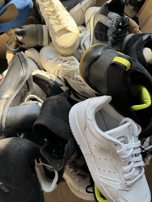 Опт взуття крем сорт 9 євро кг