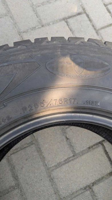 Шина розпаровка 255/75 R17 113T Goodyear Wrangel