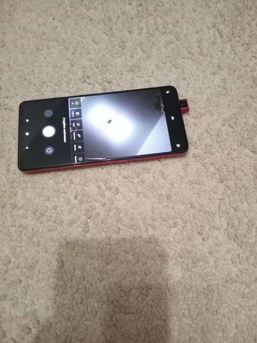 Продам смартфон xiaomi свій