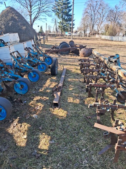 КРН 5.6 міжрядковий культиватор