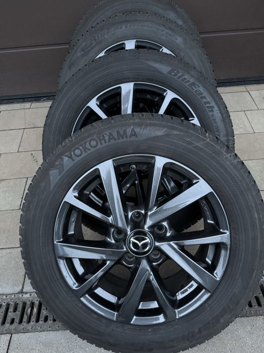 Mazda 3 gen.IV , oryginalne felgi+opony zimowe 205/60 R16