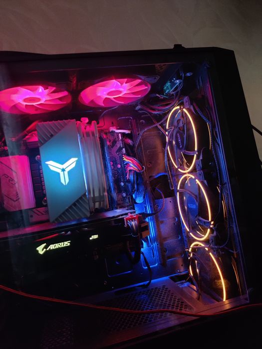 Продаю игровой пк. Предлагайте цену. Возможно по отдельности