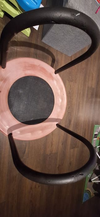 Trampolina pokojowa dla dziecka