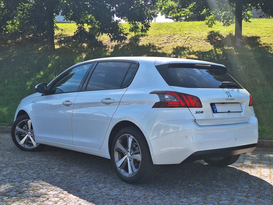 Peugeot 308 BlueHDI Nacional Style