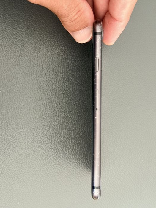 iPhone 8 – 64 GB – Muito bom estado – Modelo MQ6G2ZD/A