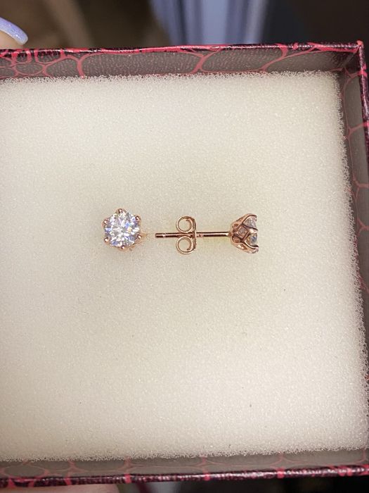 Срібні сережки з діамантами муасанітами 0.5 ct+0.5 ct, позолота 14 К( золото 585 проби, рожеве золото). Сертифікат!