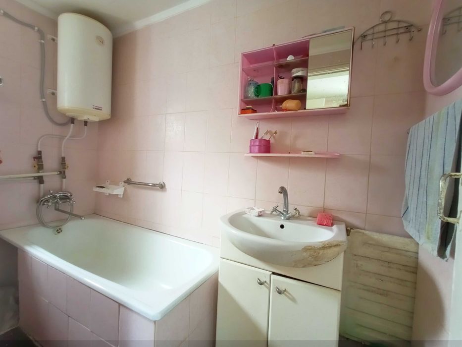 Продам будинок Фастів 77м Ділянка 13сот Петровського 33 Цегла Газ Вода