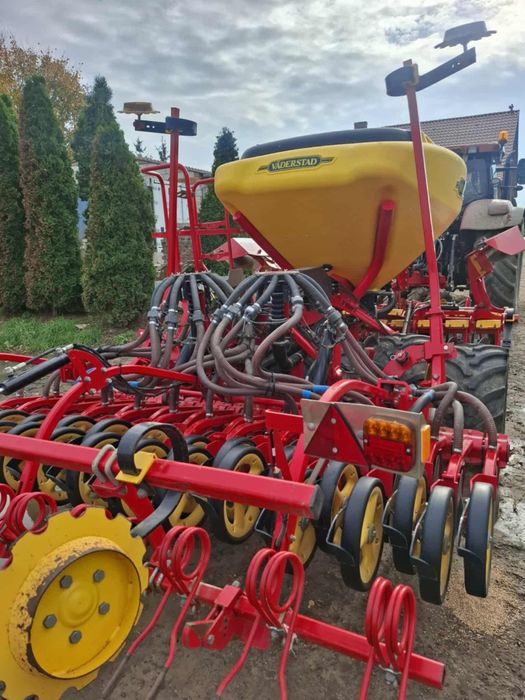 Vaderstad spirit r300s