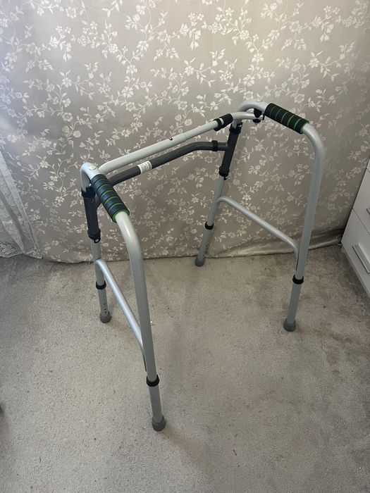 Ходунки крокуючі MEDOK MED-03-010