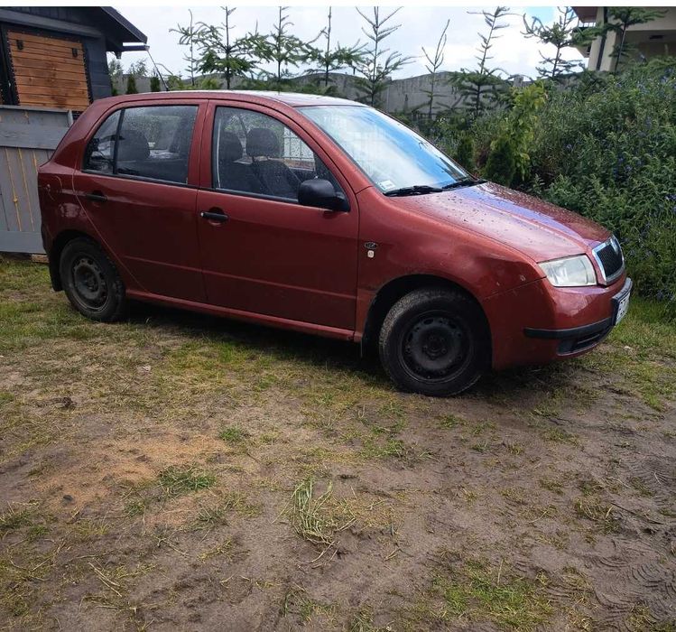Skoda Fabia  1 ceglana  1,4 MPI 2002
