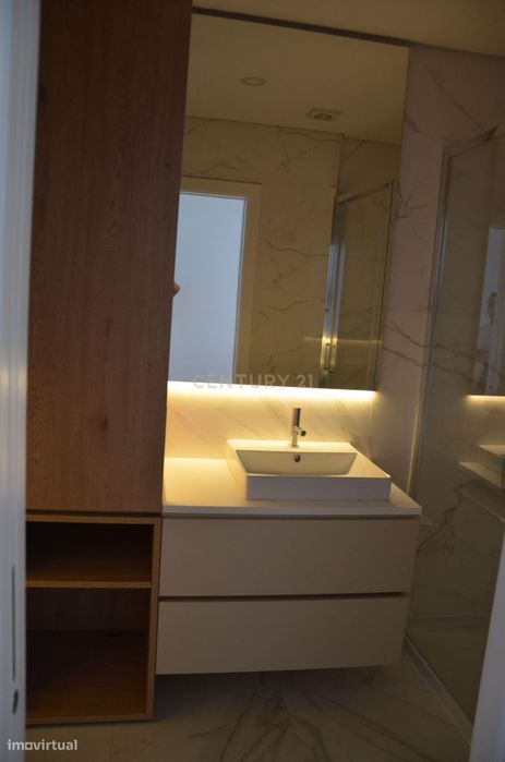 Apartamento T1 Novo em Paranhos, ao Jardim de Arca D'Água