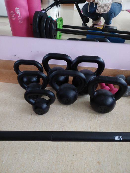 Sprzęt do domowej siłowni- tylko w całości!