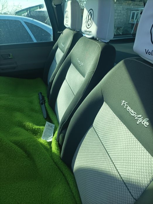 Обміняю шарана ключ на ключ на течека чи віто  чи пасата на бляхі