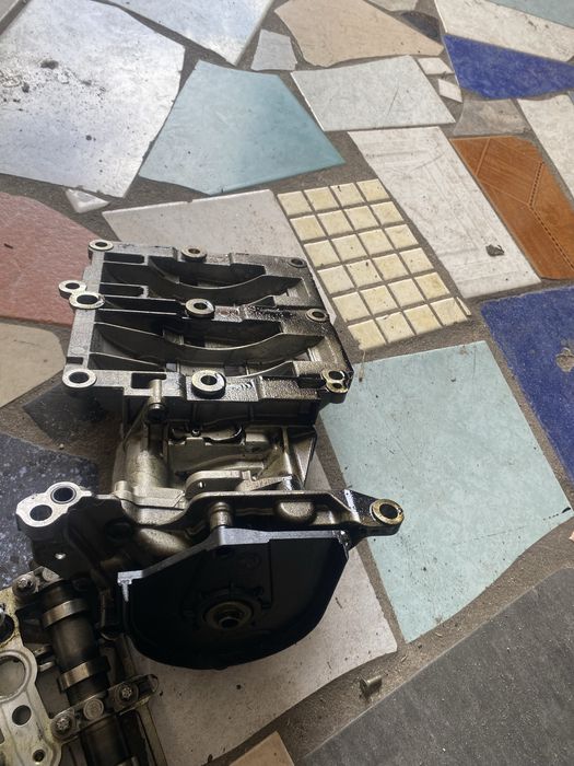 Масло насос N47d20c