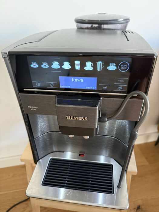 Ekspres Siemens EQ6 plus s700 TE657319RW Szerokość 28cm