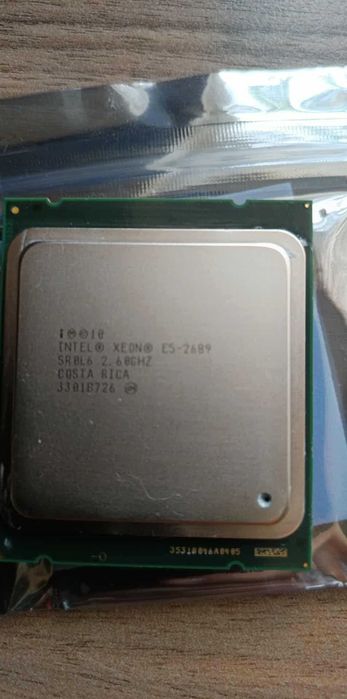Xeon 2689 c2 X79 8 rdzeni 16 wątków LGA 2011 Turbo boost 3,6ghz