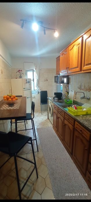 Quarto para arrendar
