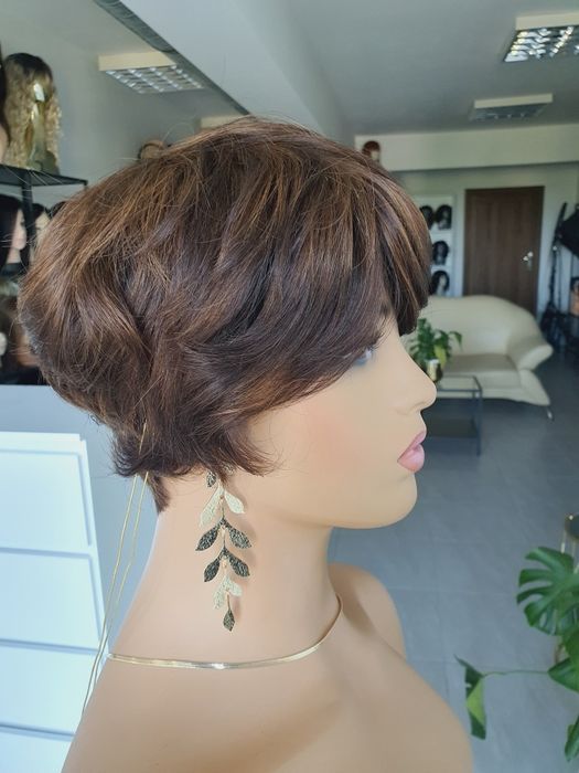 Krótka peruka z włosów naturalnych ludzkich w 100% Ela brąz refleksy