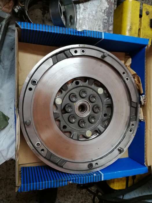 Monomassa BMW 20d motor m47