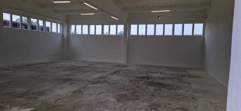 Hala magazynowa 147m2, Rampa + Siła