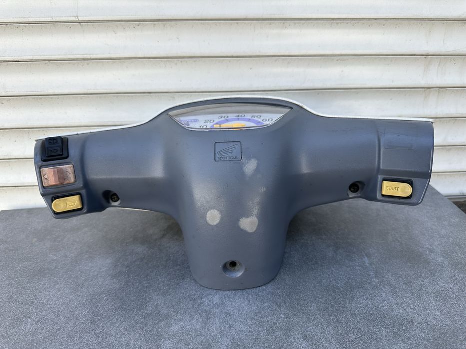 Голова, фара, спидометр Honda Pal AF-17