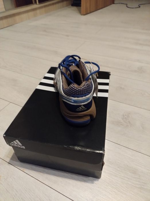 Adidas Control 5 W