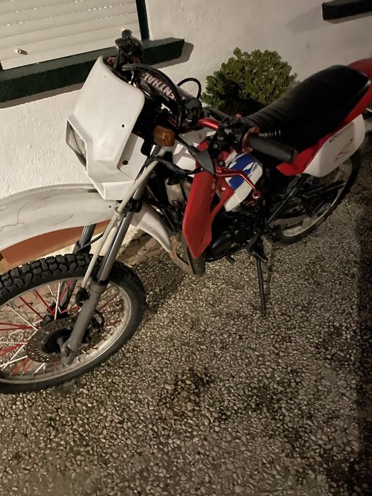 Vendo crm 50cc ou troco