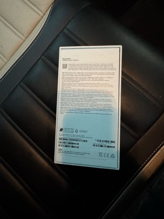 iPhone 15 Pro в ідеальному стані!